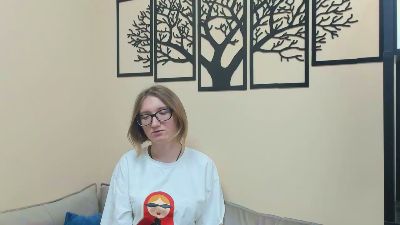 AnnettaGrotz live from France