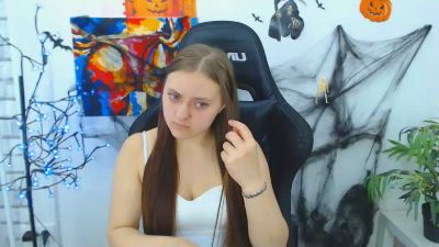 ArinaBelle live from United Kingdom