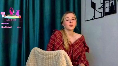 AundreaGillion live from France