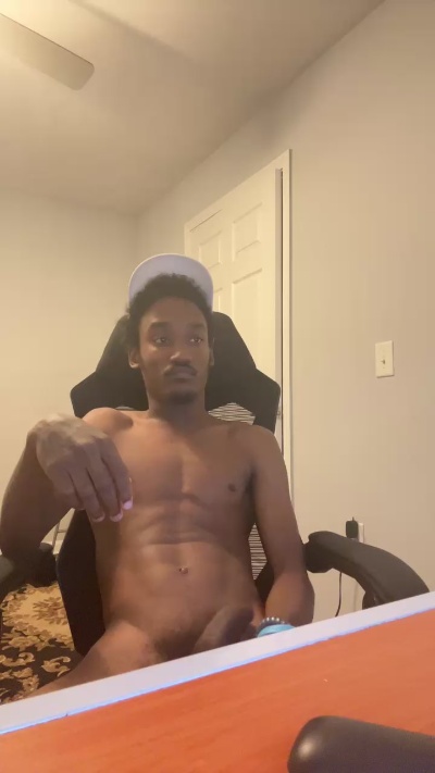 BigBoyQ_ live from United States