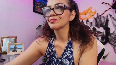 Carol_Miss2 live from Colombia