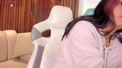 CassidyEvans live from Colombia
