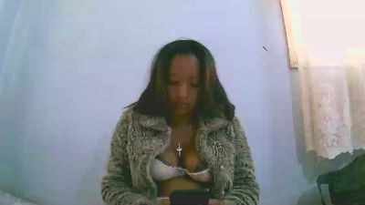 Cathya05 live from Madagascar