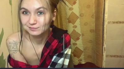 ChristaOthoudt live from Poland