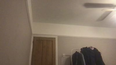 Conrad1982 live from United Kingdom