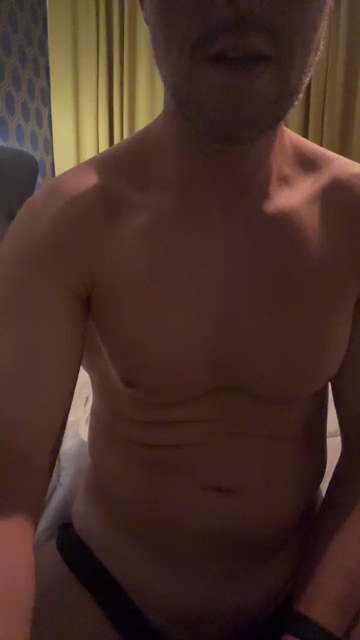 Ethantaylor4u live from United Kingdom