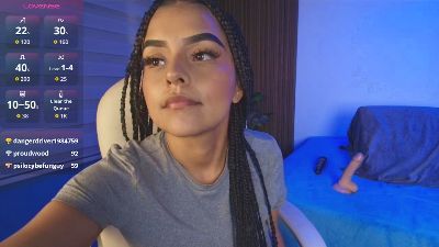 Hailey_Brie live from Colombia