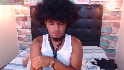 JaicobJones live from Colombia
