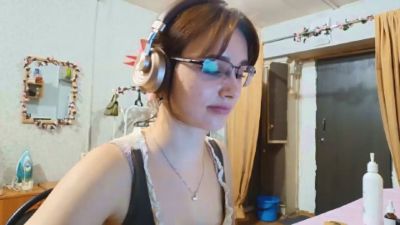 JoslynTrainham live from Romania