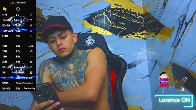 Kevin_Sanchez live from Colombia