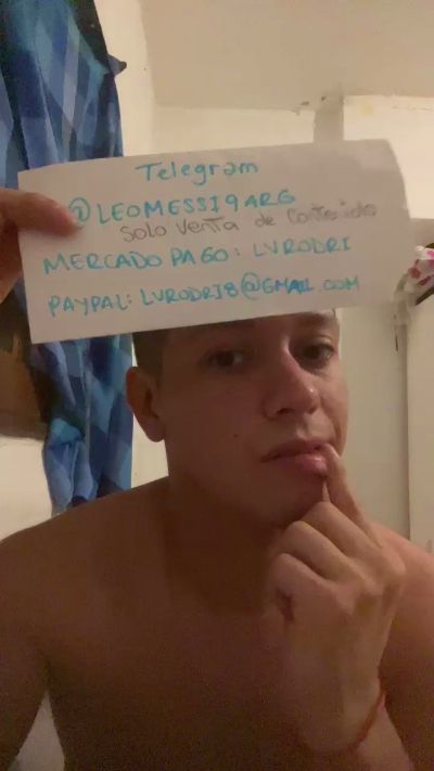Leomessi9 live from Argentina