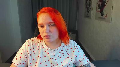 Looly_Rise live from United States