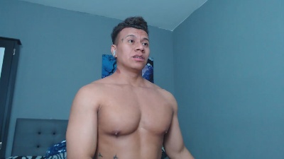 Lothbrok_strong live from Colombia
