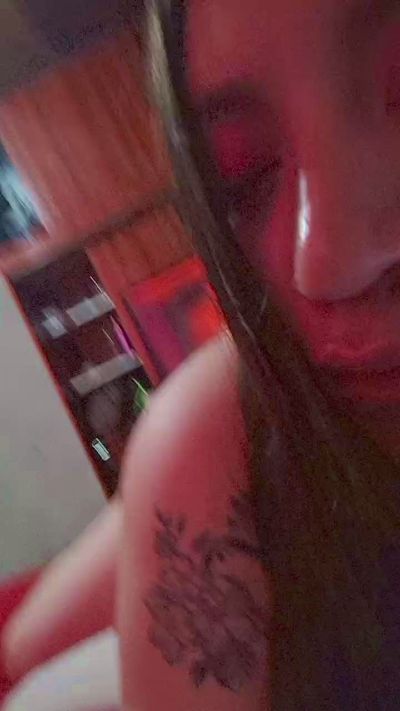 Lulipopppp live from Argentina