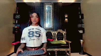 Nashla_21 live from Netherlands