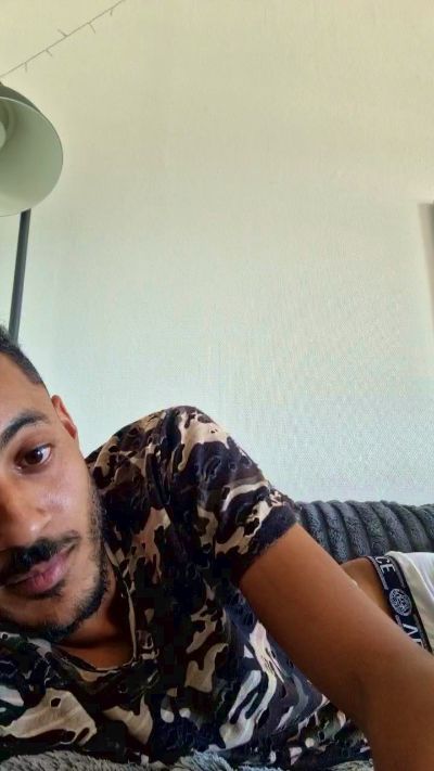 Nonoo777 live from France