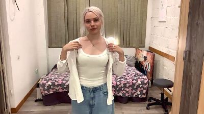 PLUSHIE_EYES live from Latvia