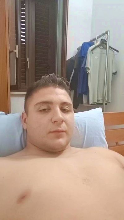 Peboss live from Italy