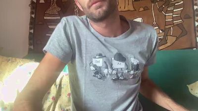 Redthommy live from Italy