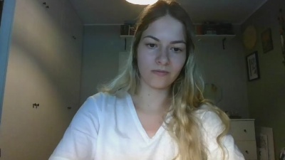 Rosie_June live from Germany