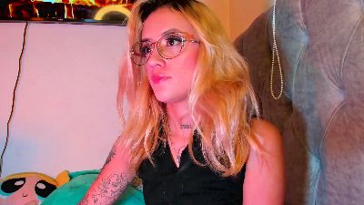 Sabrina_Cole live from Colombia