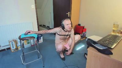 SexyBallerina live from United Kingdom