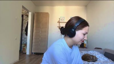 StefaniBuzzell live from Romania