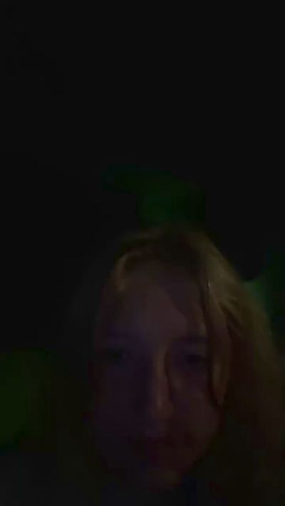 Sunshineprincss live from United States