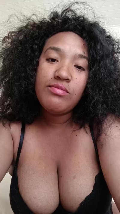 Titicochonne live from Madagascar