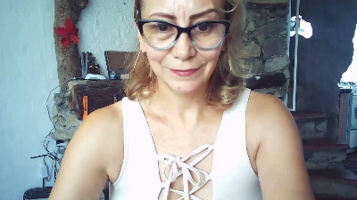 angelycute live from Colombia