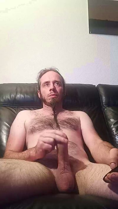 charlie21986 live from Switzerland