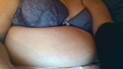 curvy_women live from Netherlands