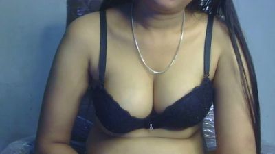 cutie_priya live from India