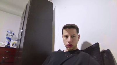 david8976jos3 live from Colombia