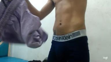dilan_abraham live from United States