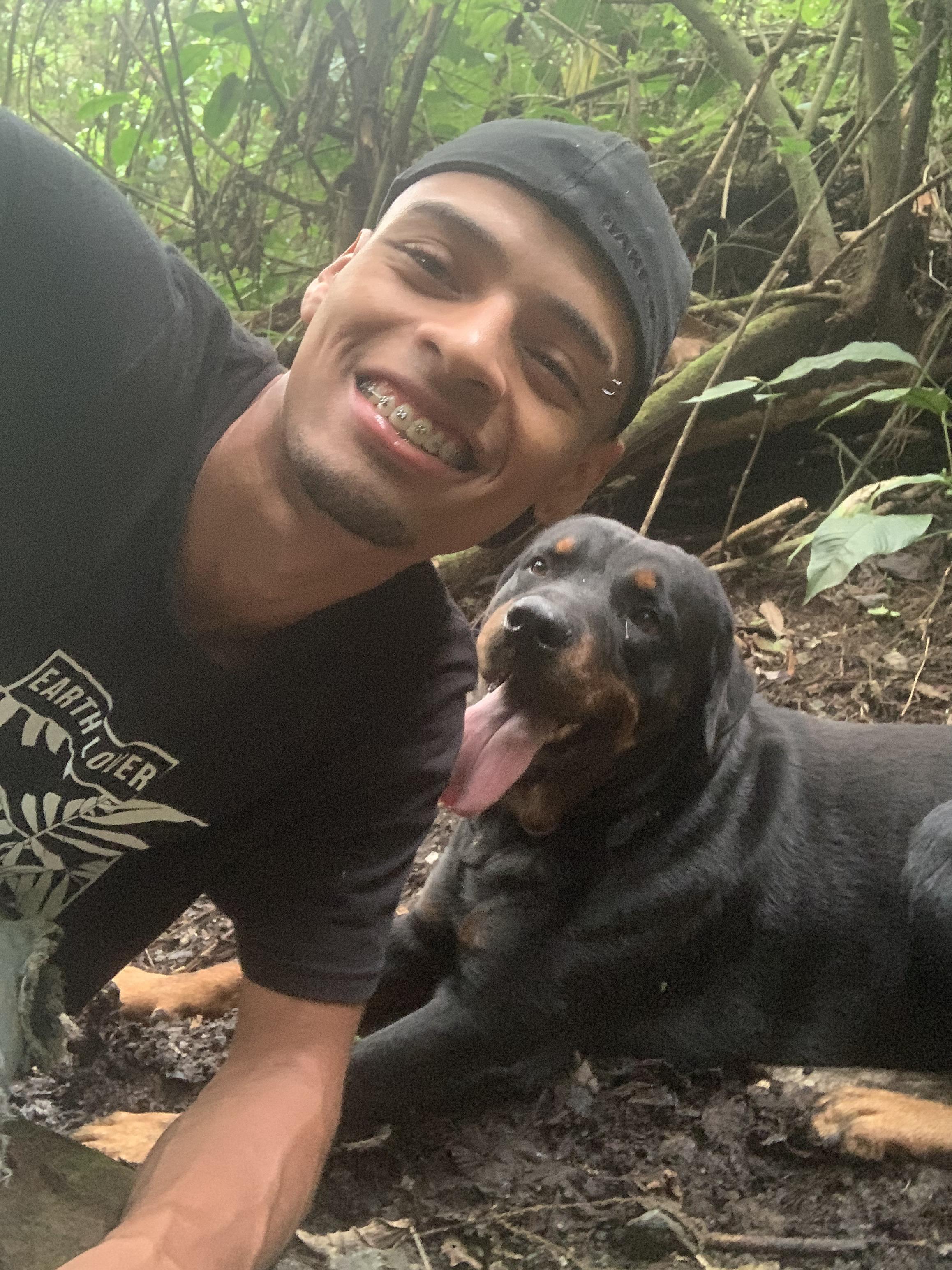 gatoloco27 live from Colombia