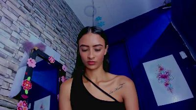 isabellaMR live from United States