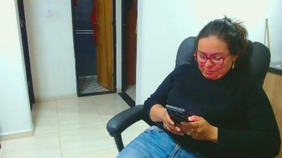 ixchel91 live from Colombia