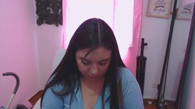 kherenilnhla76 live from United States