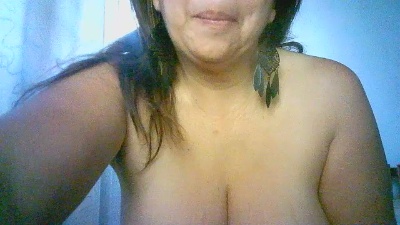 lalinda60 live from Venezuela