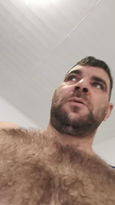 mumuselu1 live from Romania