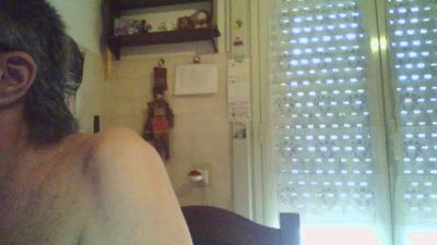ortijah live from United Kingdom