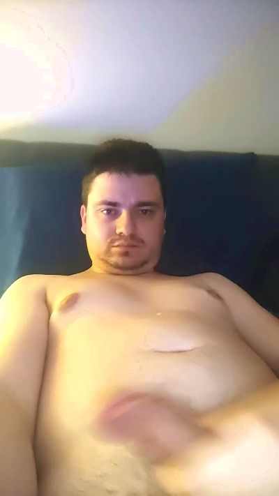 sexyguywhore18 live from Ukraine