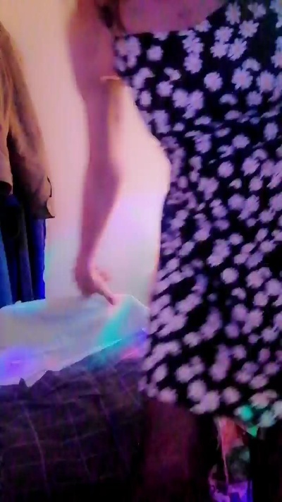 slimx1 live from United Kingdom