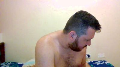 vicente222 live from Colombia