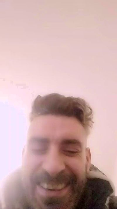 victor034 live from Spain